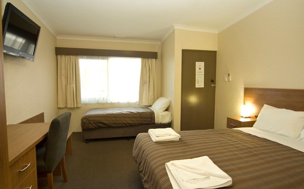 Seabrook Hotel